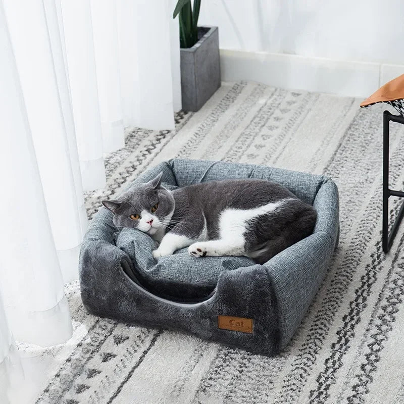 Triangle Closed Cat House Bed